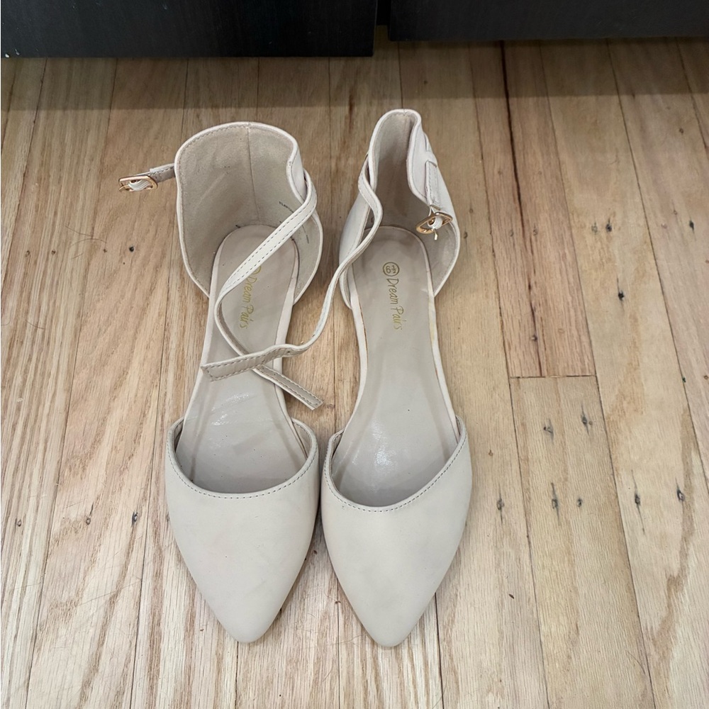 Dream Pairs Cream Pointed Toe Ankle-Strap Flats